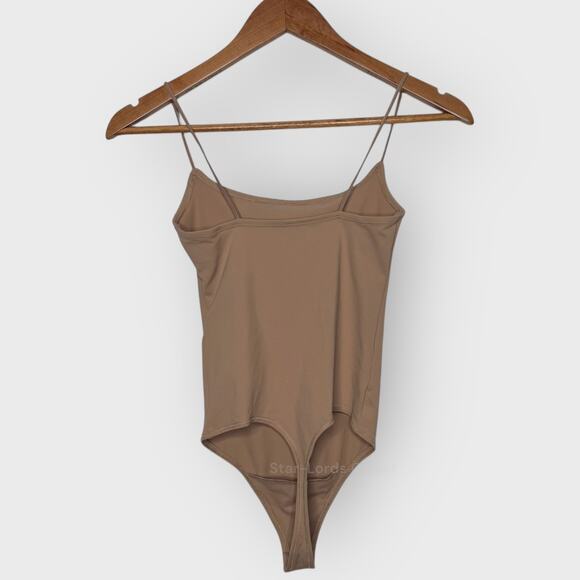 Abercrombie Fitch Seamless Cami Thong Bodysuit XS Brown Soft Girl Y2K Aesthetic - Picture 6 of 6